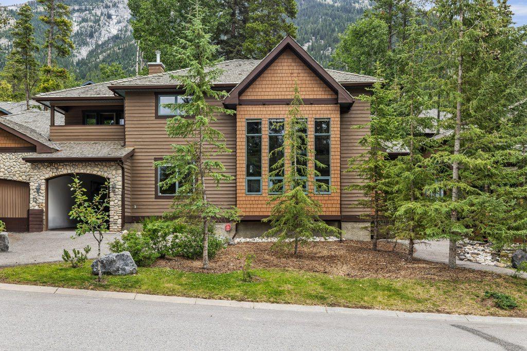 Picture of 4, 136 Silvertip Ridge , Canmore Real Estate Listing