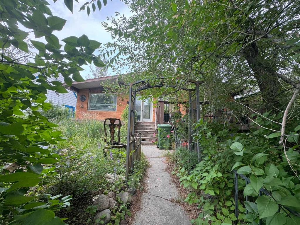 Picture of 1526 33 Avenue SW, Calgary Real Estate Listing