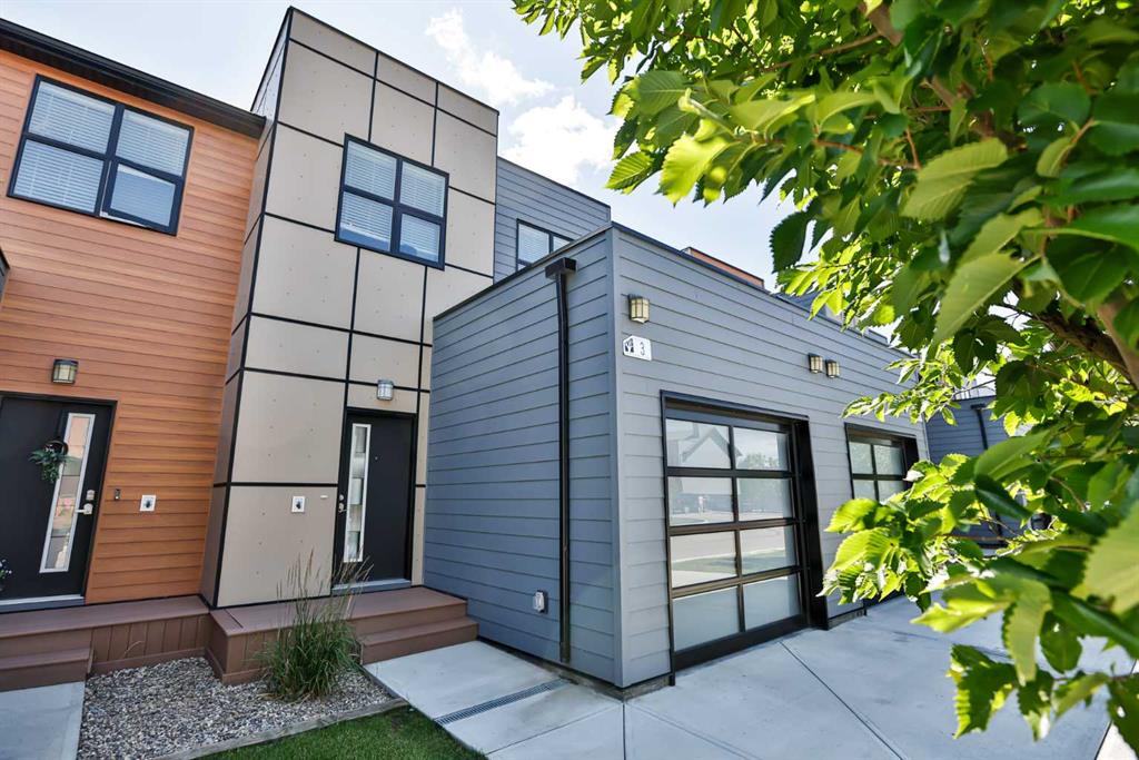 Picture of 3, 73 Aquitania Circle W, Lethbridge Real Estate Listing