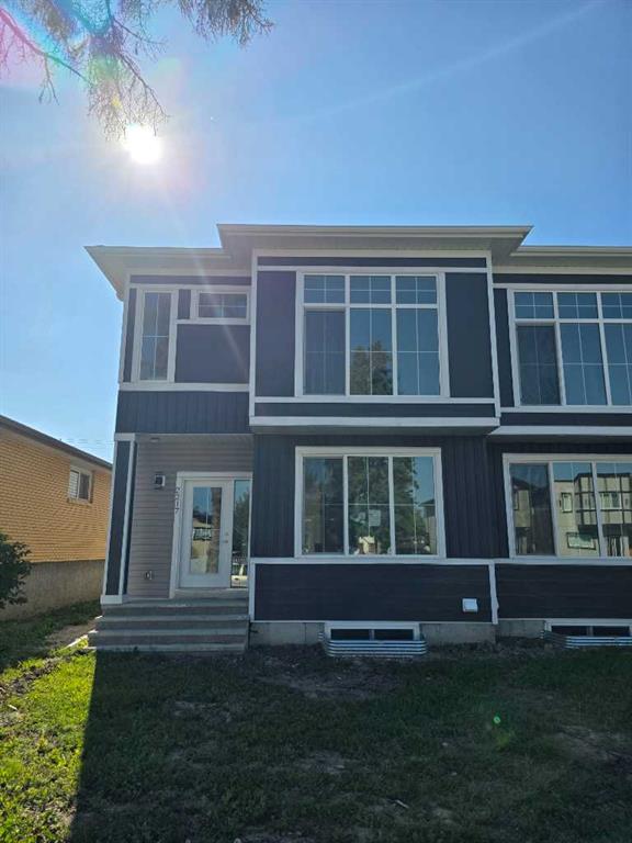 Picture of 2217 42 Street SE, Calgary Real Estate Listing