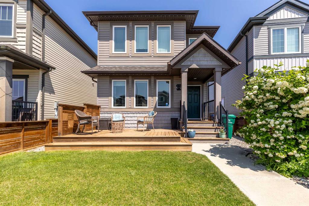 Picture of 531 Moonlight Lane W, Lethbridge Real Estate Listing