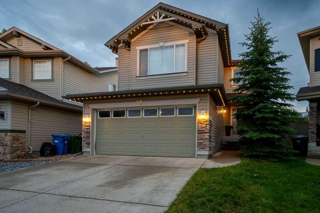 Picture of 71 Chapman Circle SE, Calgary Real Estate Listing