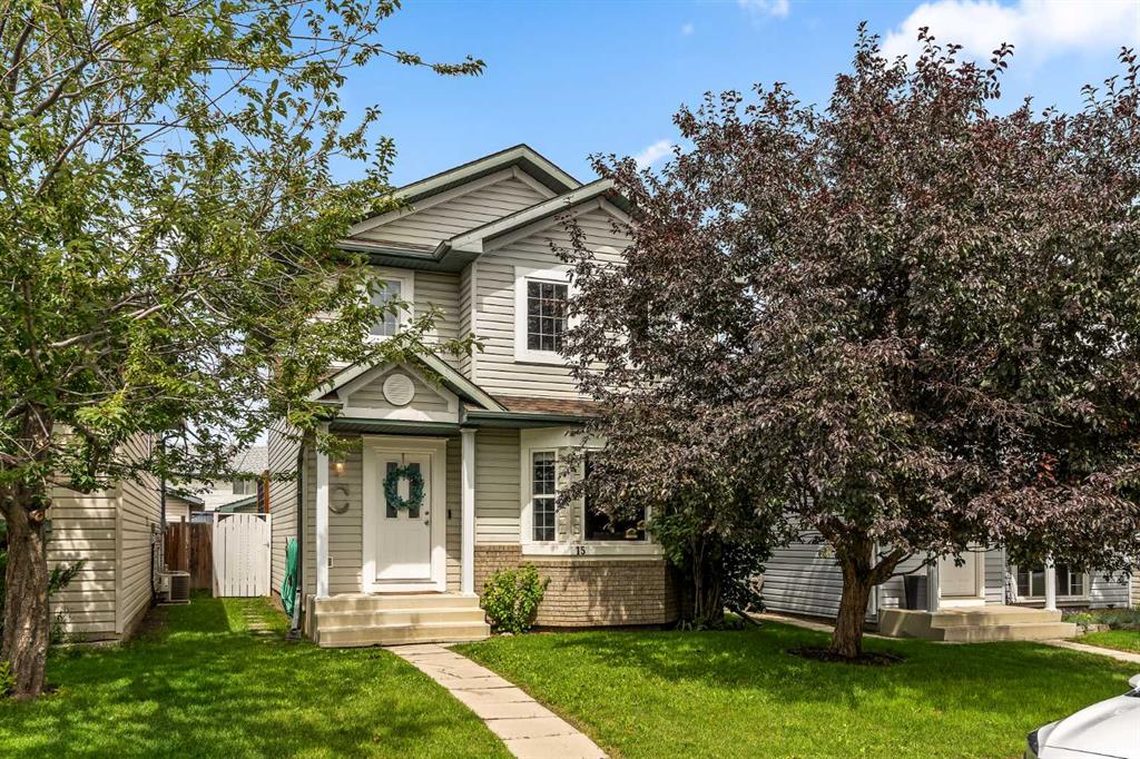 Picture of 15 Erin Meadow Crescent SE, Calgary Real Estate Listing