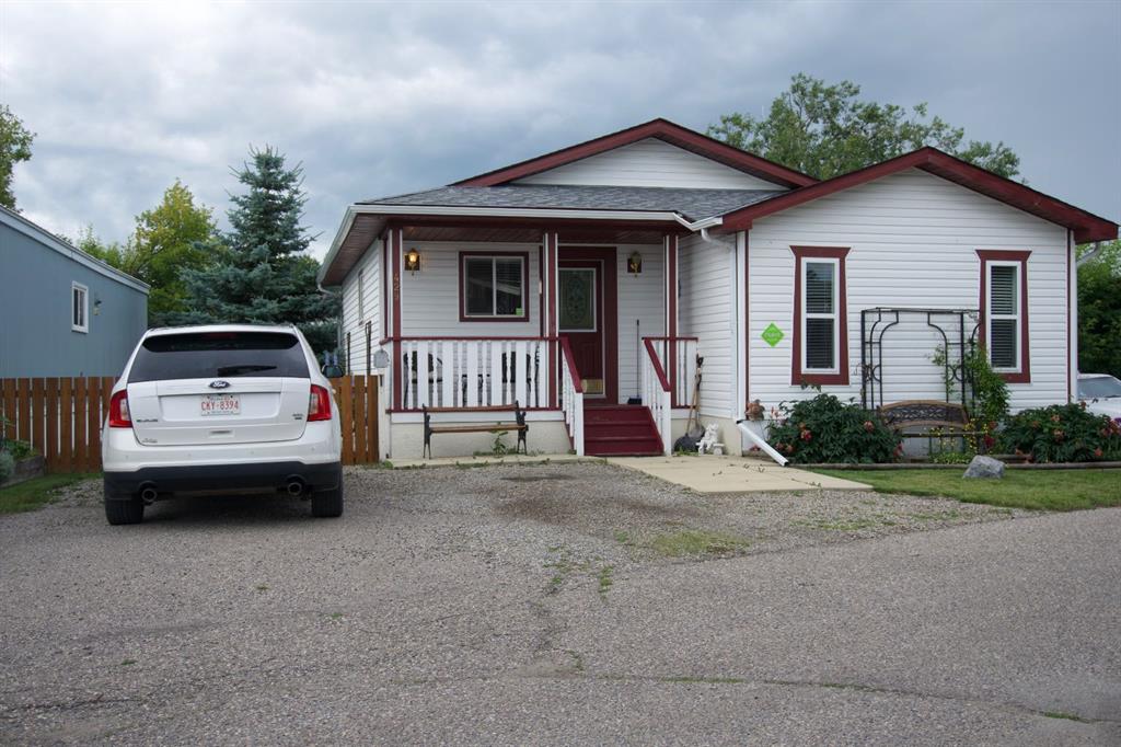 Picture of 429 HOMESTEAD Trail SE, High River Real Estate Listing