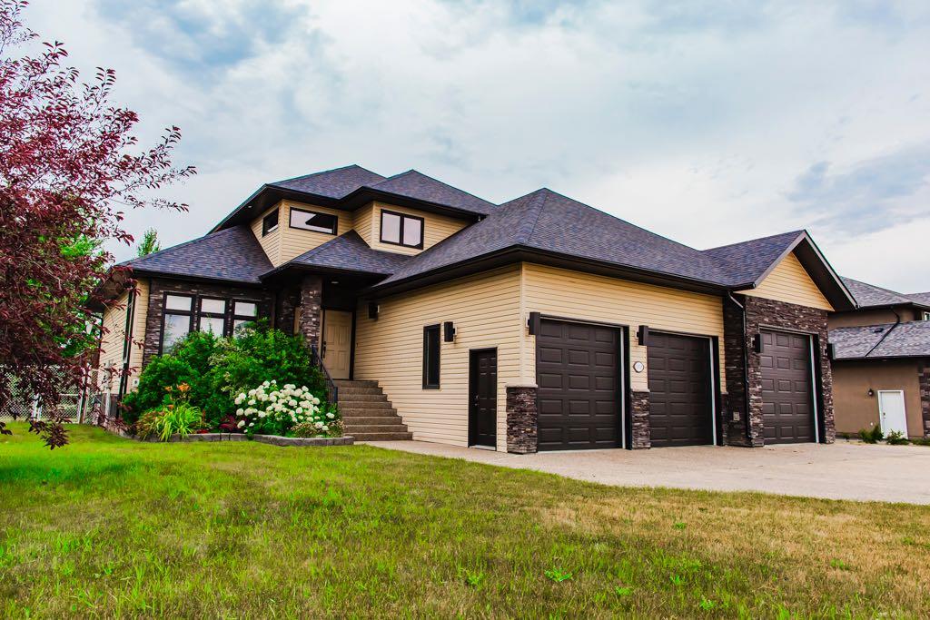 Picture of 10118 Covington Way , Rural Grande Prairie No. 1, County of Real Estate Listing