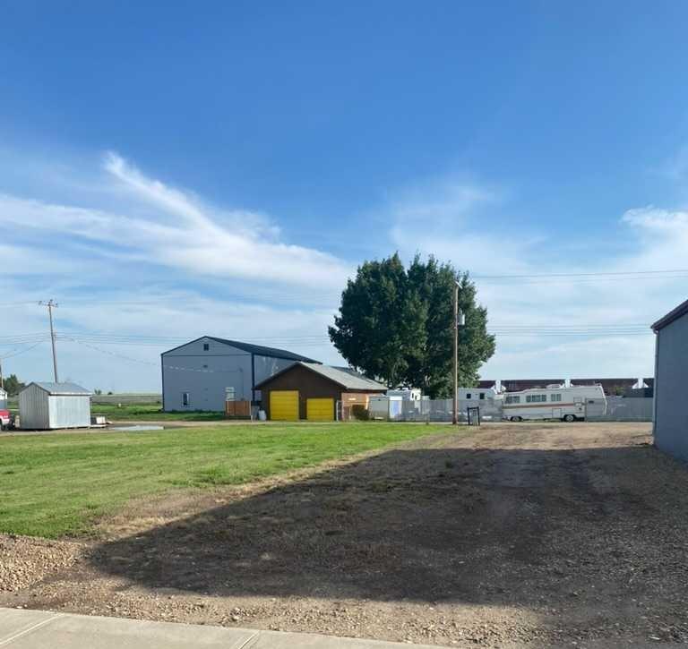 Picture of 421 2 Avenue , Bassano Real Estate Listing