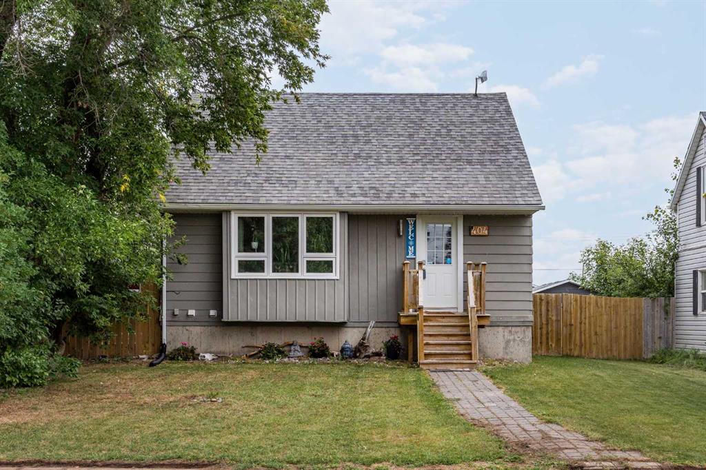 Picture of 404 Sanden Street  , Bawlf Real Estate Listing
