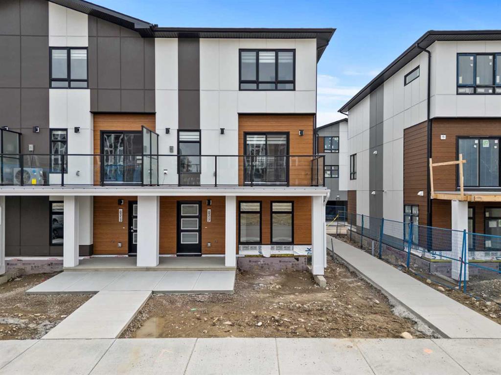 Picture of 8317 8 Avenue SW, Calgary Real Estate Listing