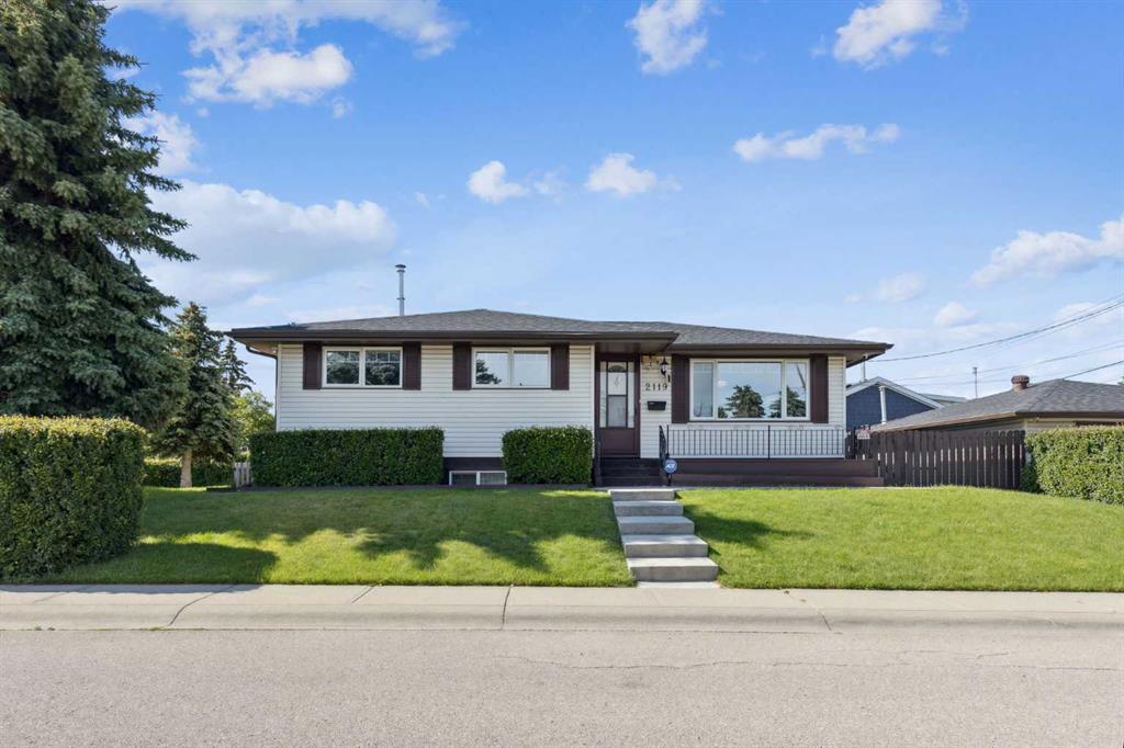 Picture of 2119 Vista Crescent NE, Calgary Real Estate Listing