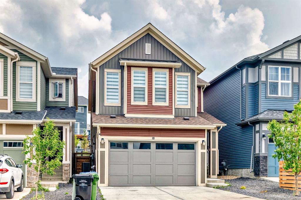 Picture of 18 Lucas Terrace NW, Calgary Real Estate Listing