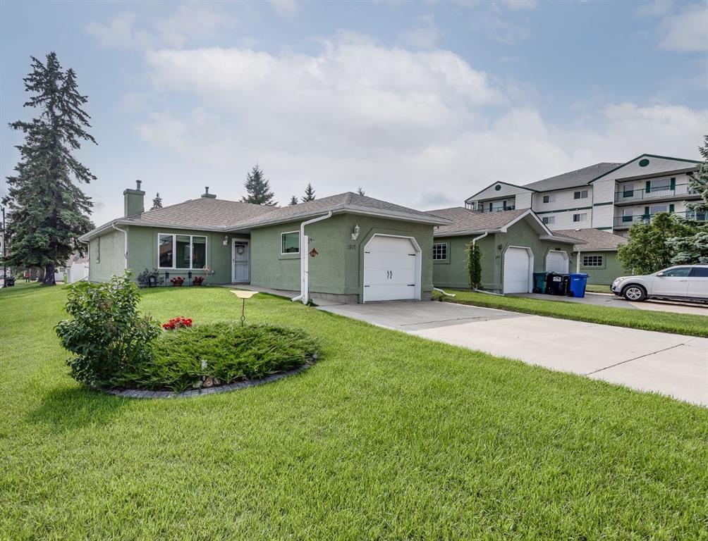 Picture of 1917 17 Street , Didsbury Real Estate Listing