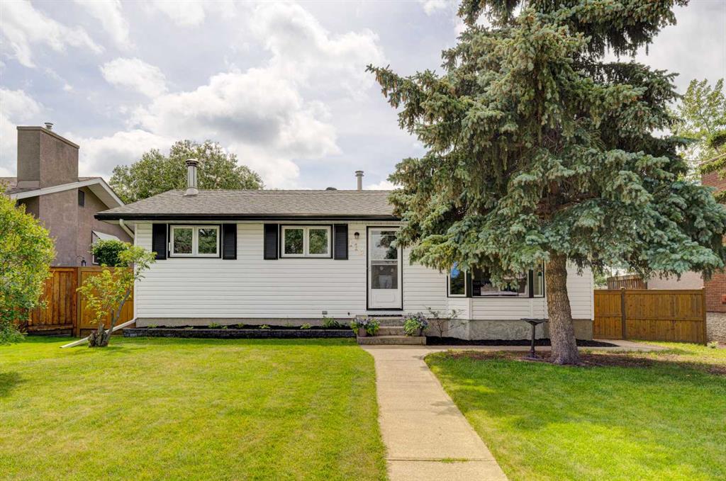 Picture of 113 Hawkey Crescent NE, Airdrie Real Estate Listing