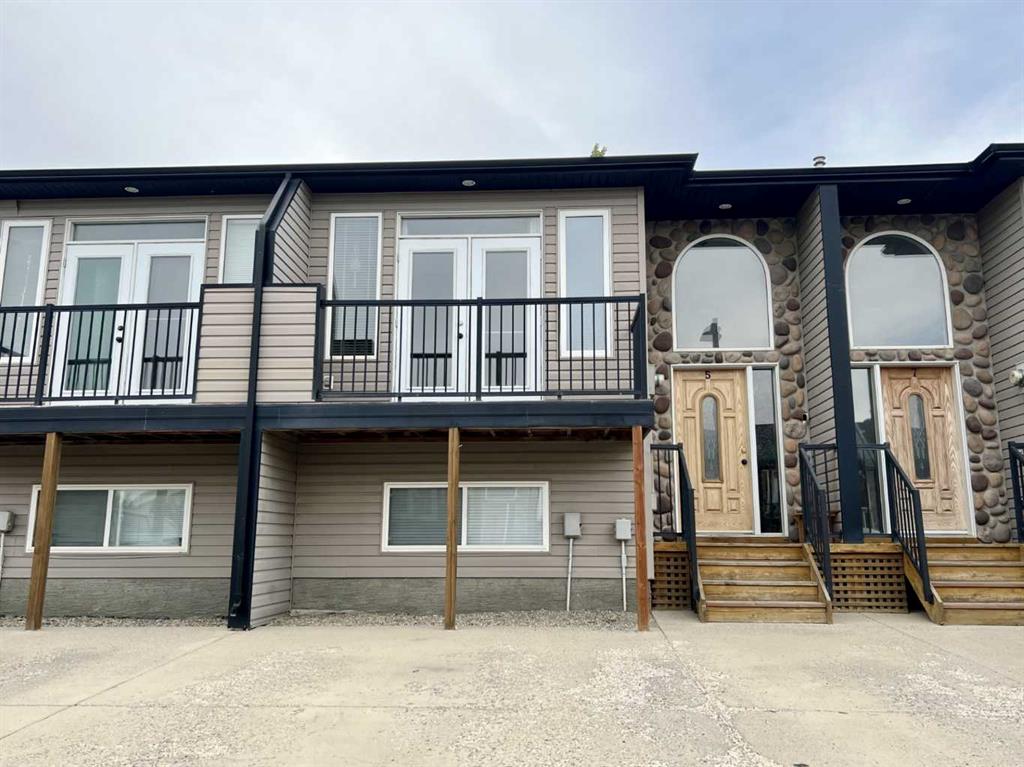 Picture of 5, 762 Heritage Boulevard W, Lethbridge Real Estate Listing