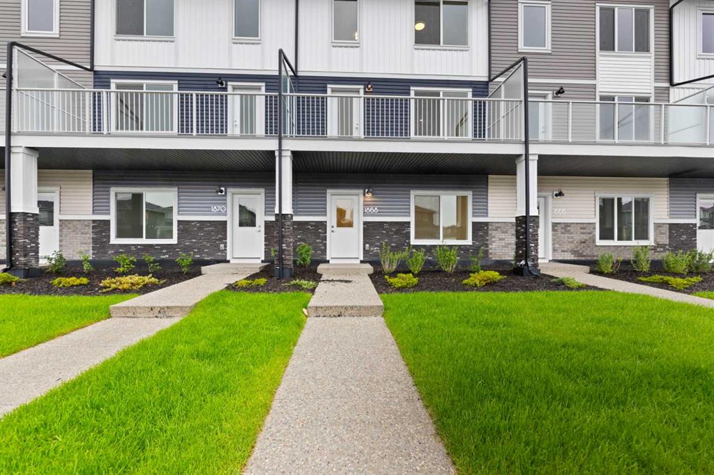 Picture of 1868 Cornerstone Boulevard NE, Calgary Real Estate Listing