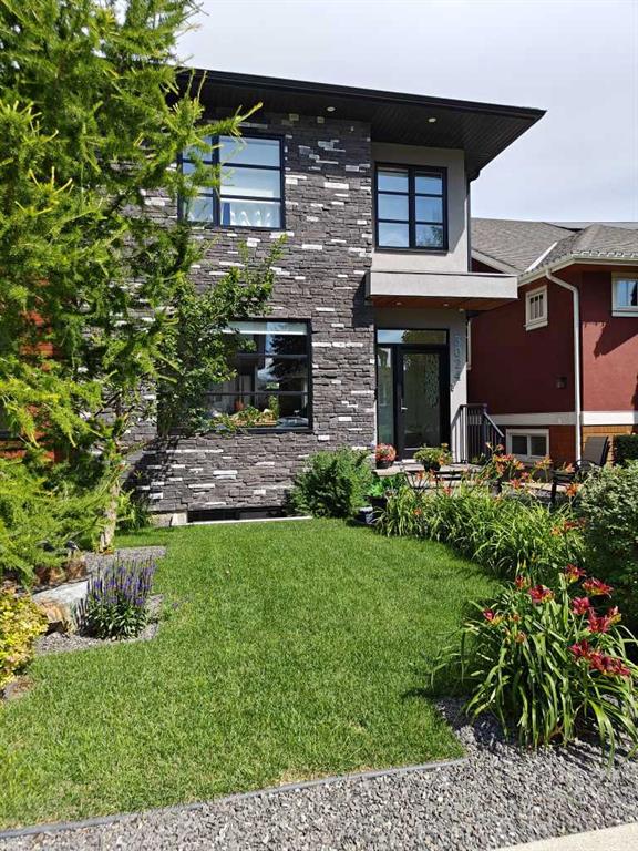 Picture of 3024 34 Street SW, Calgary Real Estate Listing