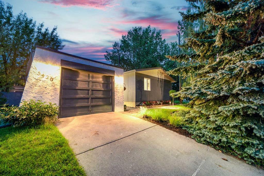 Picture of 5420 Silverdale Drive NW, Calgary Real Estate Listing