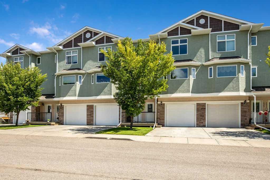 Picture of 325 Strathcona Circle , Strathmore Real Estate Listing
