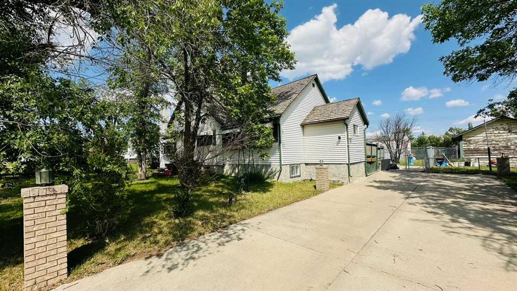 Picture of 103 2 Street West  , Munson Real Estate Listing