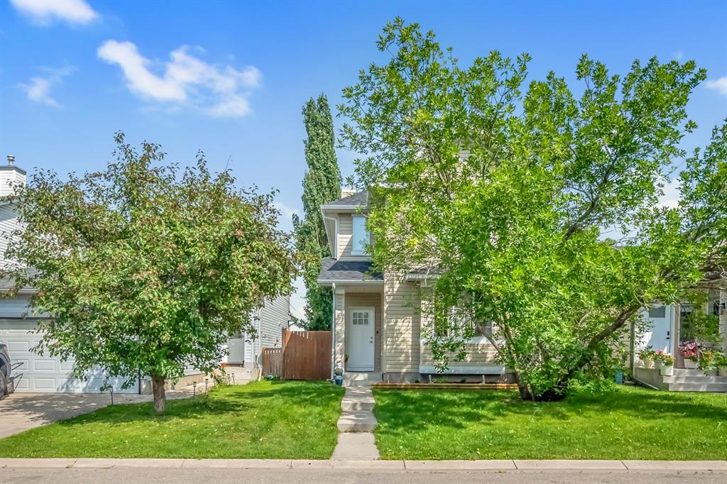Picture of 81 Covewood Green NE, Calgary Real Estate Listing