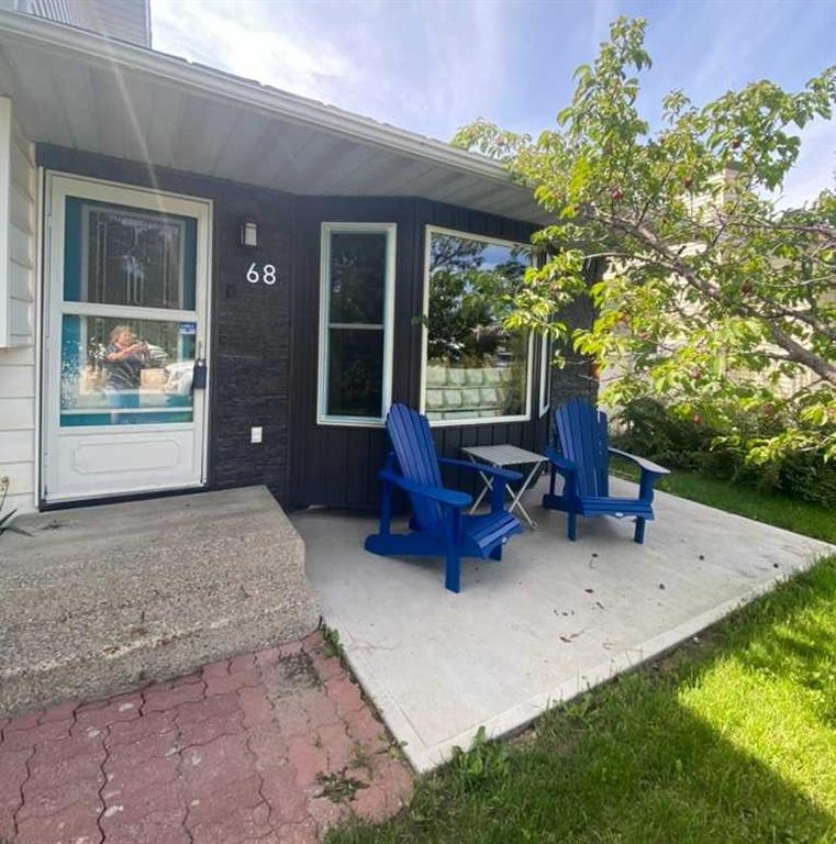 Picture of 68 Wildrose Crescent NW, Brooks Real Estate Listing