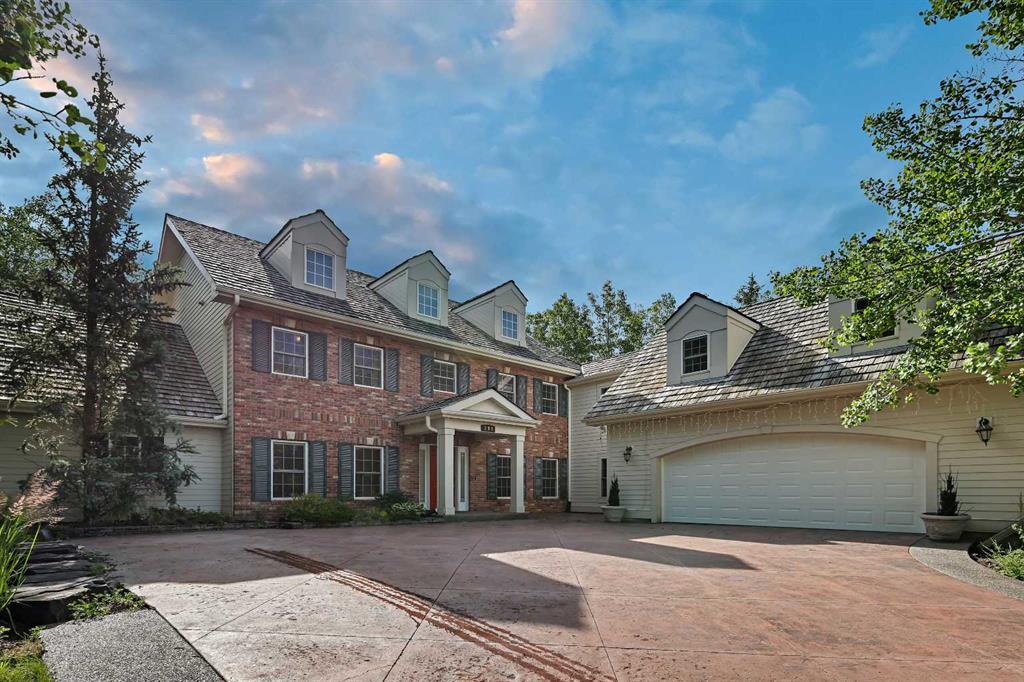 Picture of 199 Slopeview Drive SW, Calgary Real Estate Listing