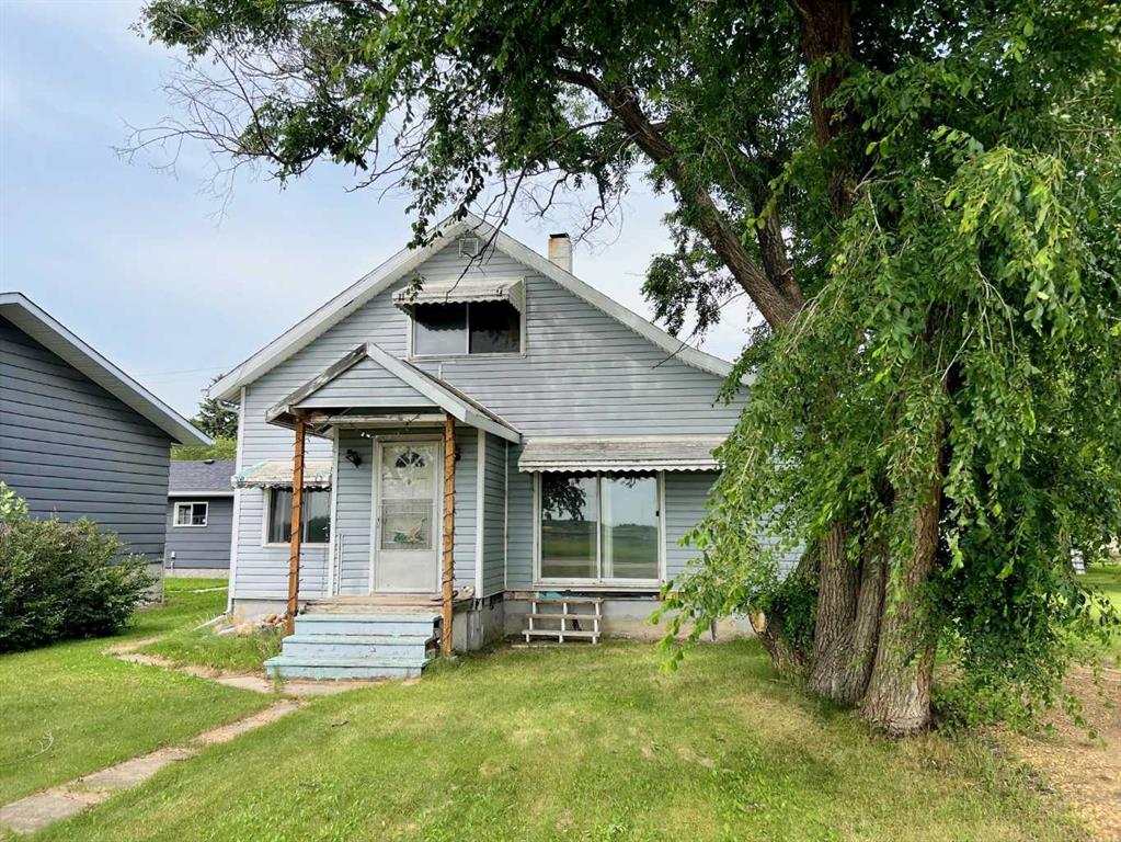 Picture of 605 Railway Avenue , Bawlf Real Estate Listing