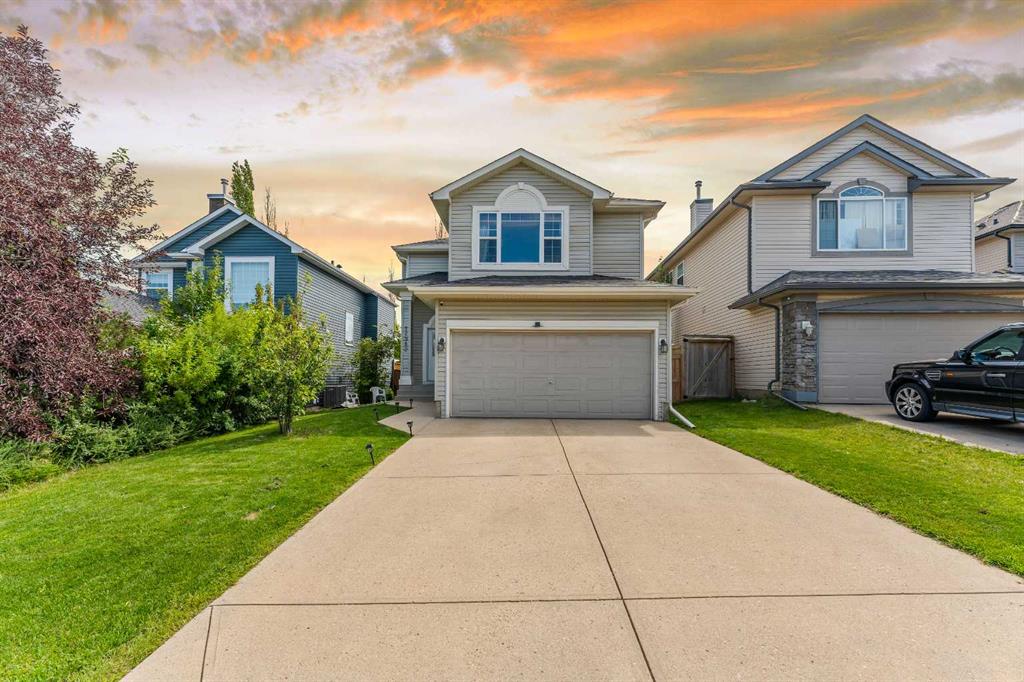 Picture of 12982 Coventry Hills Way NE, Calgary Real Estate Listing