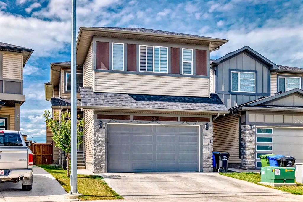Picture of 235 Savanna Way NE, Calgary Real Estate Listing