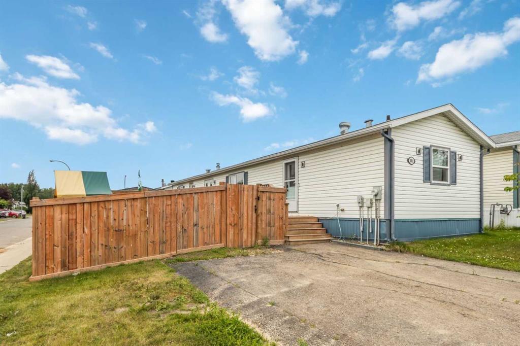 Picture of 101 Hoehne Street , Fort McMurray Real Estate Listing