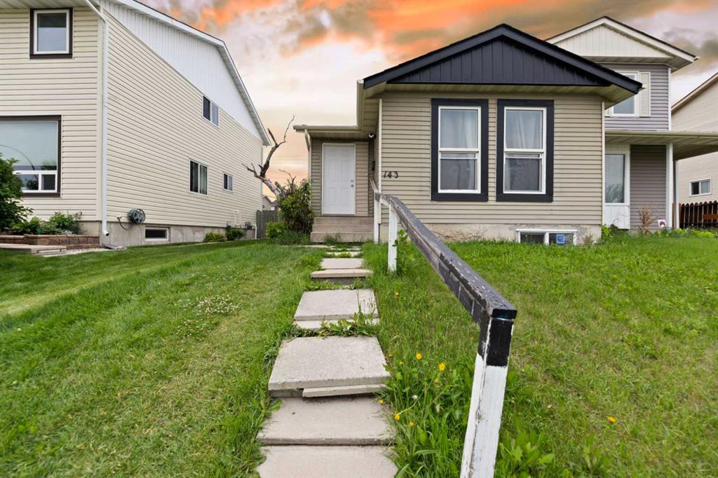 Picture of 143 Falton Drive NE, Calgary Real Estate Listing