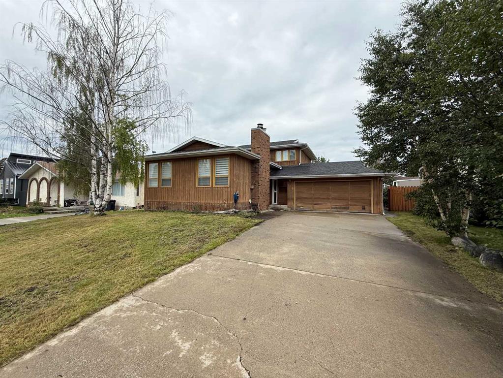 Picture of 118 Seabolt Crescent , Hinton Real Estate Listing