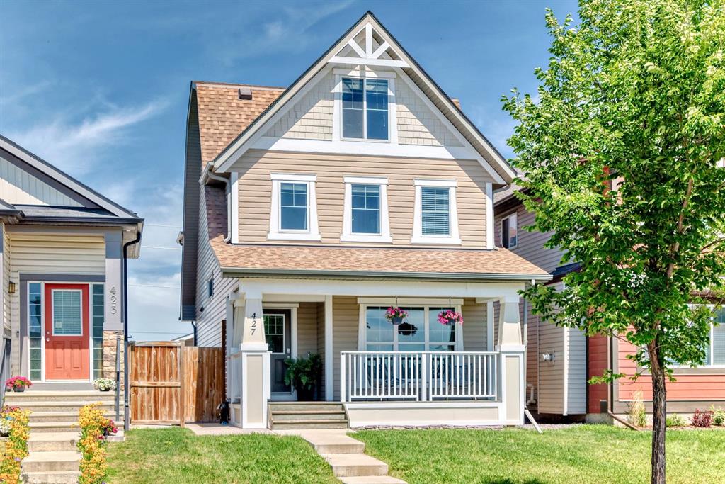 Picture of 427 Copperpond Boulevard SE, Calgary Real Estate Listing