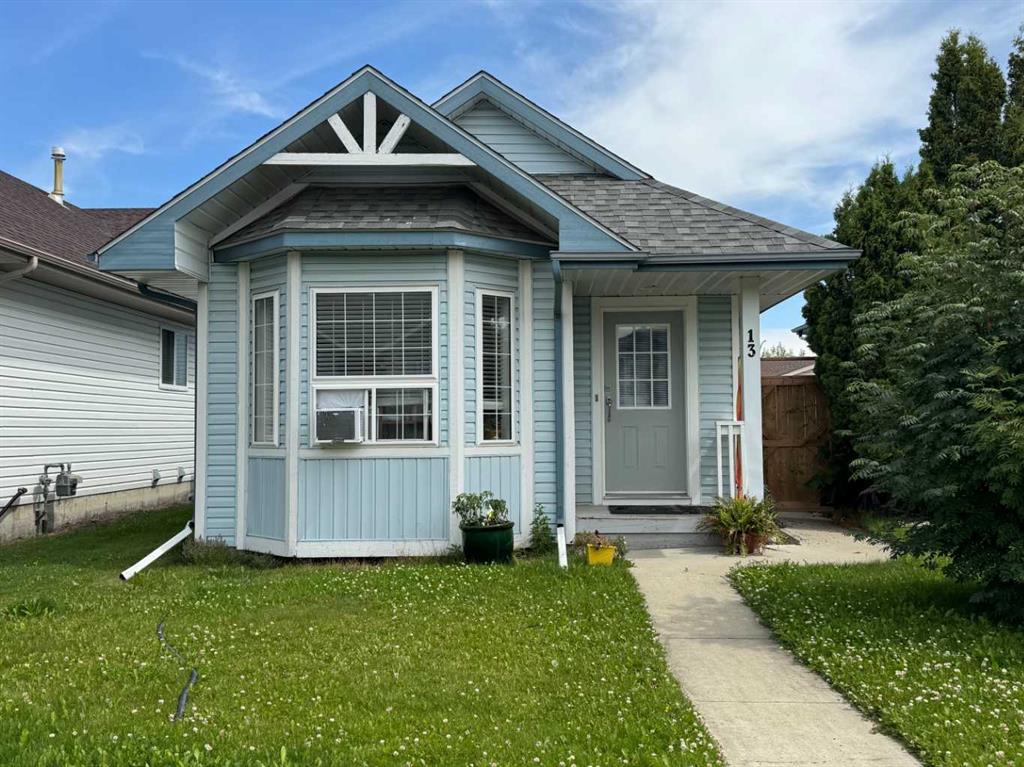 Picture of 13 Harper Drive Drive W, Sylvan Lake Real Estate Listing