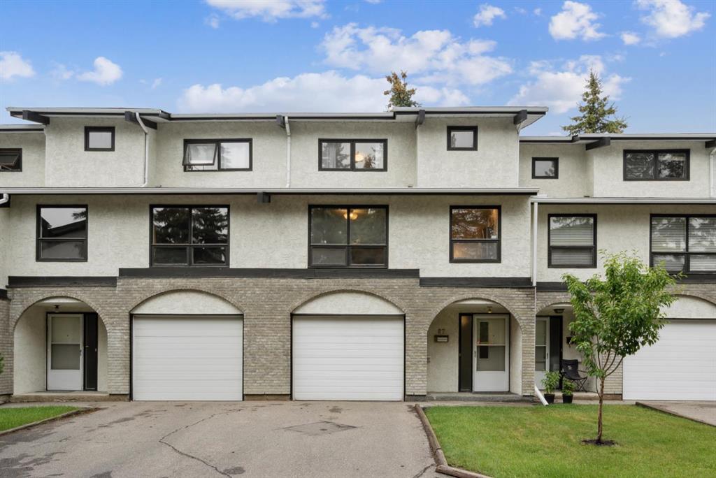Picture of 87, 5400 Dalhousie Drive NW, Calgary Real Estate Listing