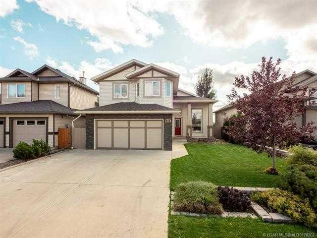 Picture of 320 Thyrza Burkitt Link N, Lethbridge Real Estate Listing