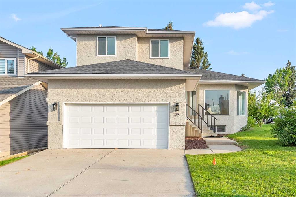Picture of 135 Sandringham Road NW, Calgary Real Estate Listing