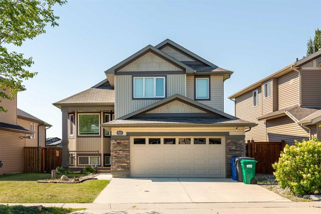 Picture of 1644 Coalbanks Boulevard W, Lethbridge Real Estate Listing