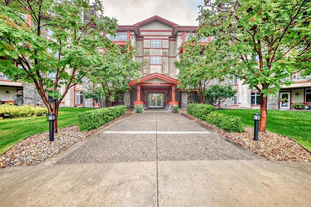 Picture of 1120, 1120 Lake Fraser Green SE, Calgary Real Estate Listing