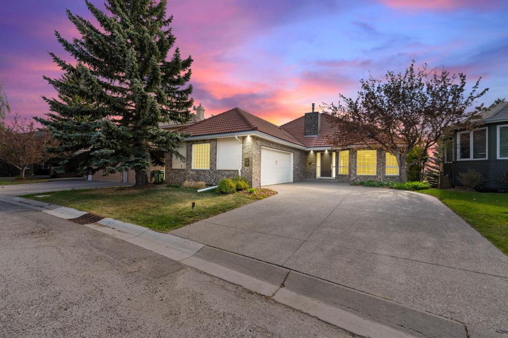 Picture of 156 Scenic Ridge Crescent NW, Calgary Real Estate Listing