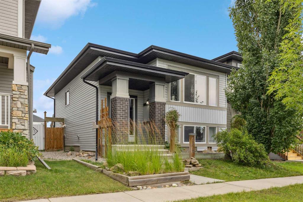 Picture of 2276 Reunion Rise NW, Airdrie Real Estate Listing