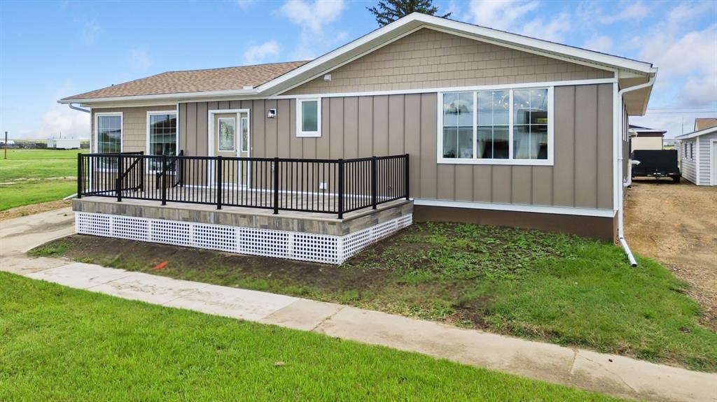 Picture of 315 2nd Ave E  , Hanna Real Estate Listing