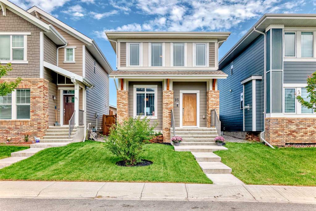 Picture of 95 Marquis Green SE, Calgary Real Estate Listing