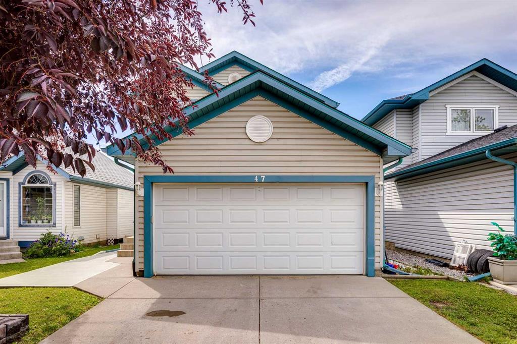 Picture of 47 Erin Grove SE, Calgary Real Estate Listing