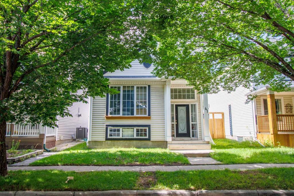 Picture of 41 Inverness Park SE, Calgary Real Estate Listing