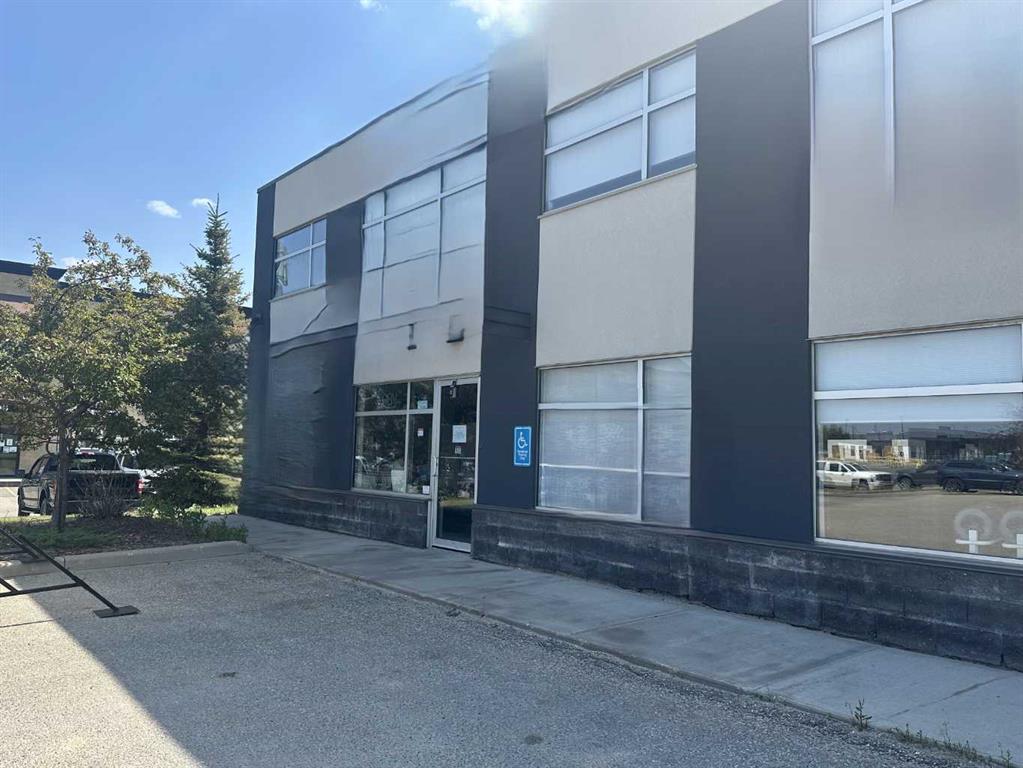 Picture of 101, 10071 120 Avenue , Grande Prairie Real Estate Listing