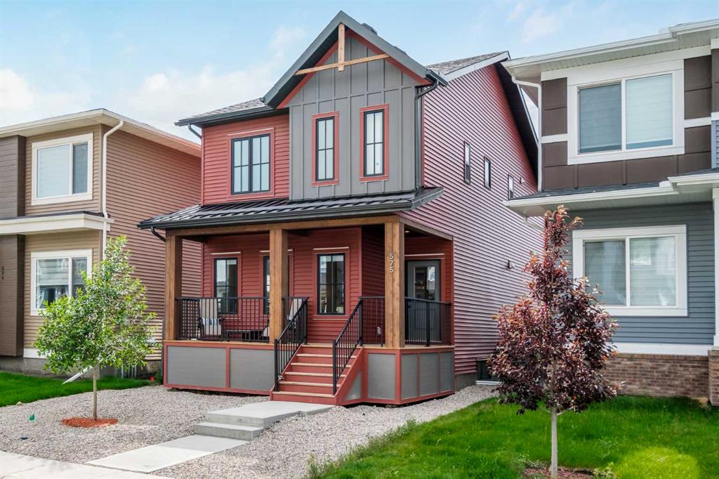 Picture of 575 Lawthorn Way SE, Airdrie Real Estate Listing