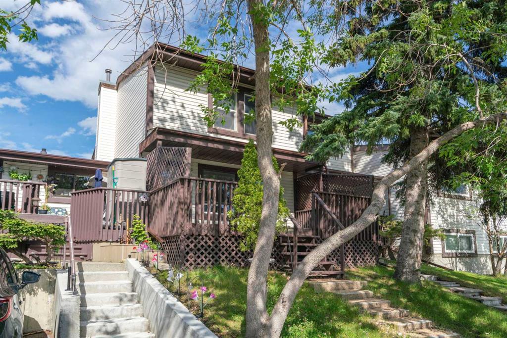 Picture of 1318 Ranchlands Way NW, Calgary Real Estate Listing