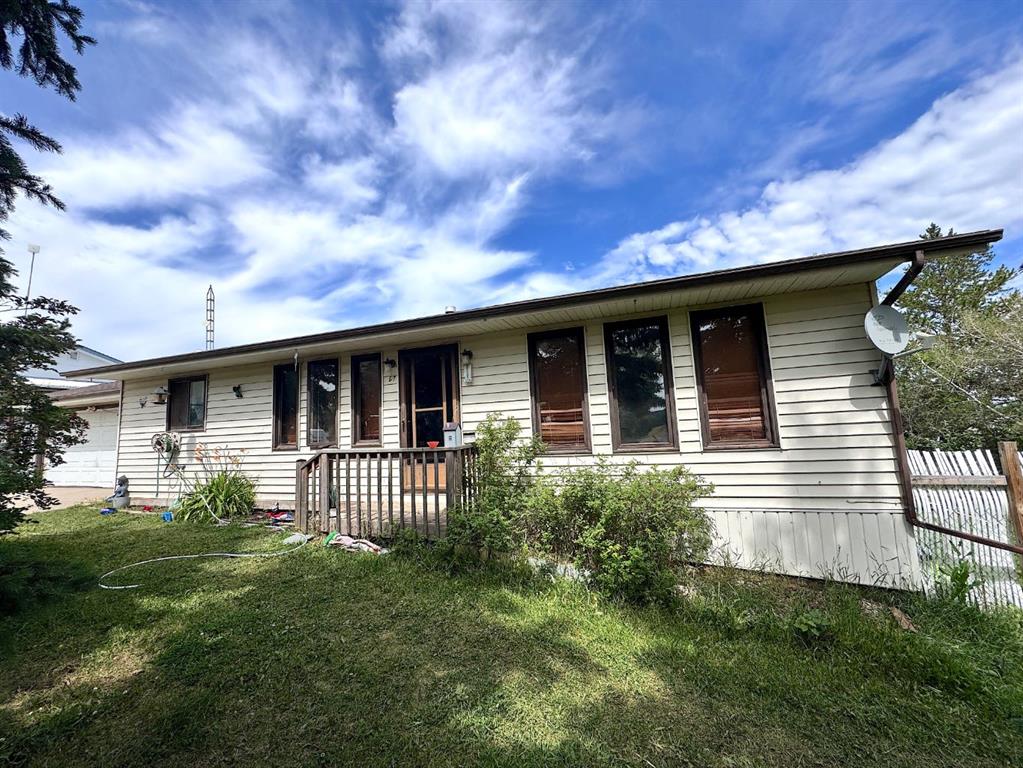 Picture of 167 1 Street S, Edberg Real Estate Listing