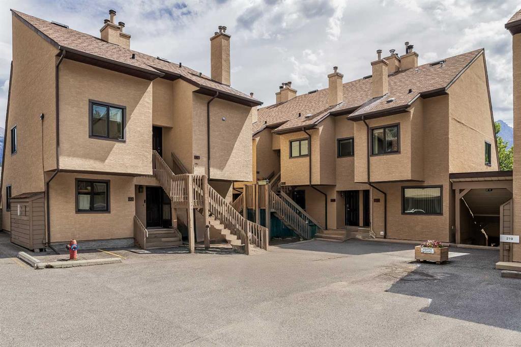 Picture of 220, 200 Three Sisters Drive , Canmore Real Estate Listing