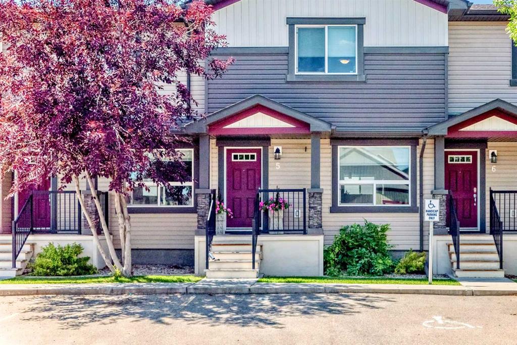 Picture of 5, 1134 Keystone Road W, Lethbridge Real Estate Listing